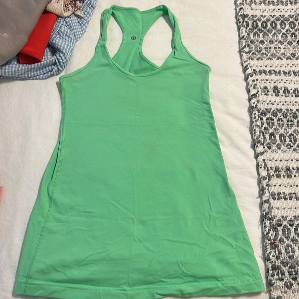 Lululemon tank top